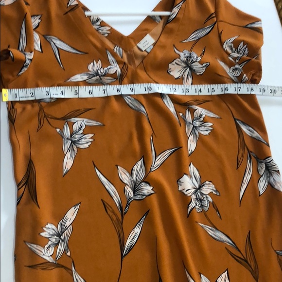 A new day dress - Picture 5 of 6